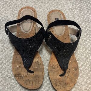 White mountain black metallic sandal